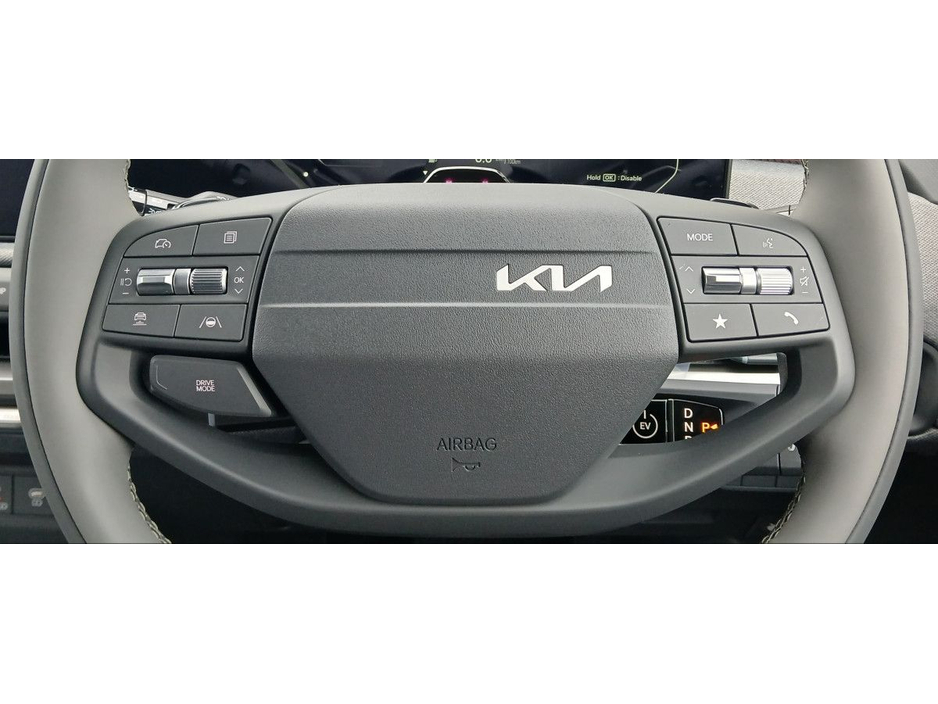 2026 Kia EV3 - image 12