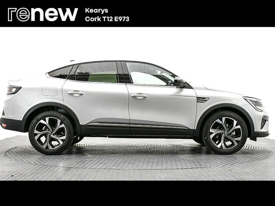 2025 Renault Arkana Techno TCe 140 Auto GSR2 €30,900