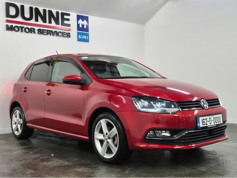 2016 Volkswagen Polo **HIGHLINE**AUTO**LEATHER/ALCANTARA SEATS**HEATED SEATS**ANDROID/APPLE MEDIA RADIO**DISTRONIC CRUISE CONTROL**LED HEADLAMPS**CLIMATE CONTROL**REVERSE CAMERA**AUTO LIGHTS**FOLDING MIRRORS**PADEL SHIFT* €13,499