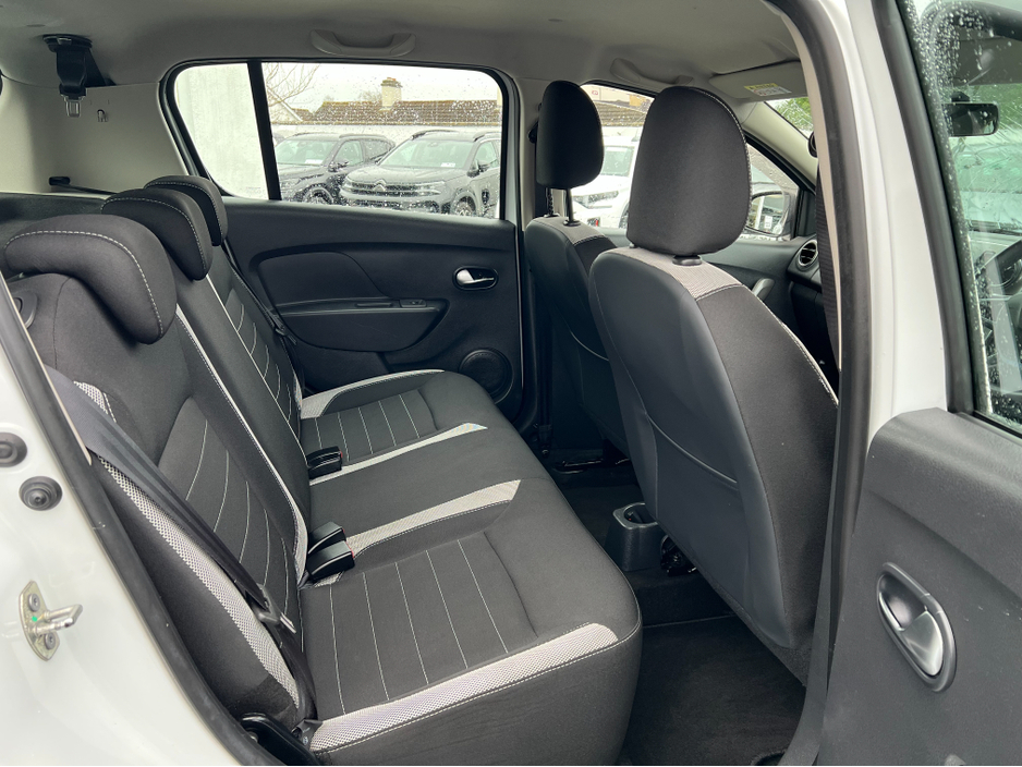 2020 Dacia Sandero STEPWAY SIGNATURE BLUE 4DR €14,950