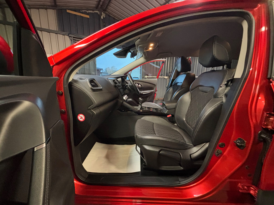 2021 Renault Kadjar - image 17
