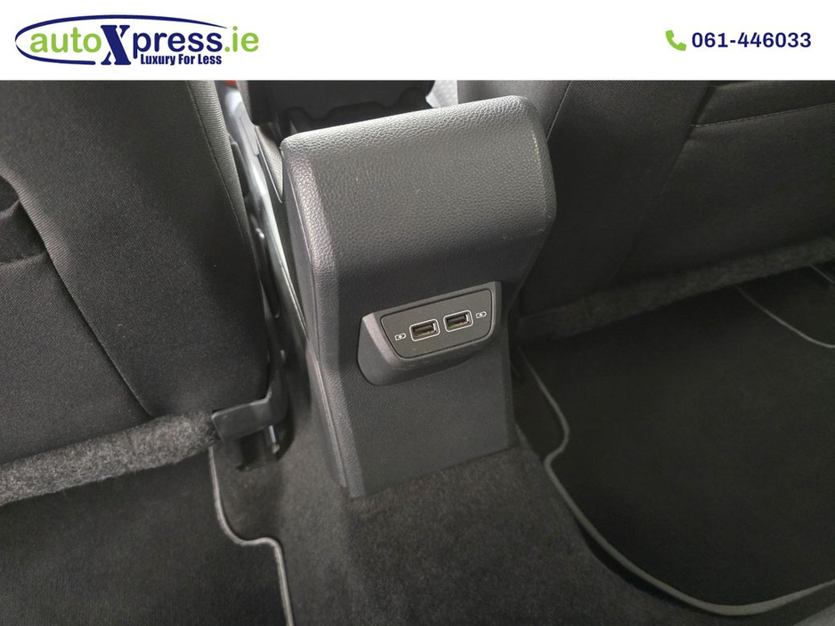 2018 Volkswagen Polo 1.0 TSI Automatic, Reversing camera LOW MILES €17,495