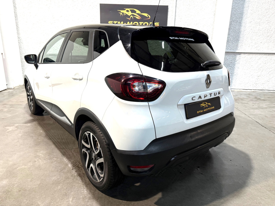 2021 Renault Captur - image 5