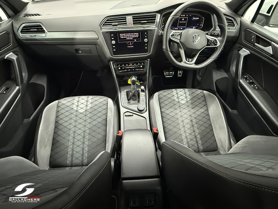 2020 Volkswagen Tiguan - image 11