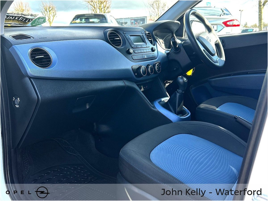 2018 Hyundai i10 - image 7