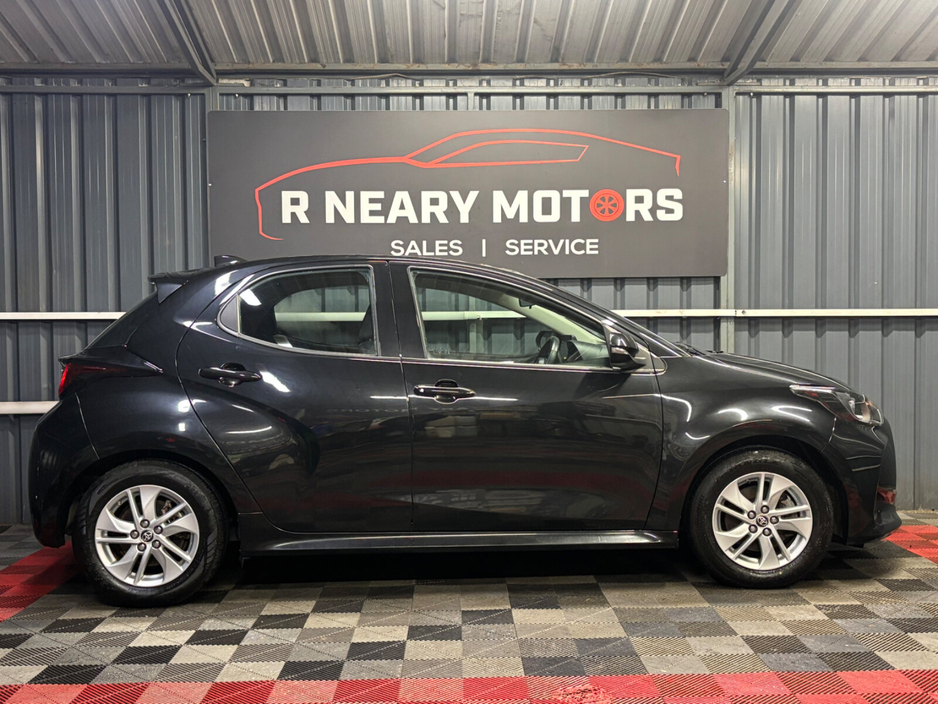 2023 Toyota Yaris 1.5 Hybrid 5Dr Luna €19,950