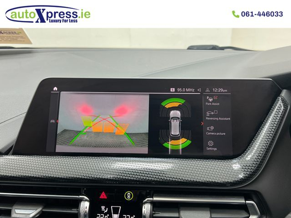 2020 BMW 1 Series - image 12