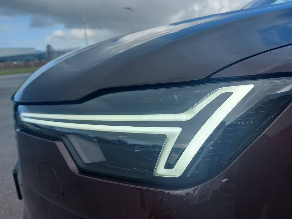 2026 Volvo XC90 - image 5