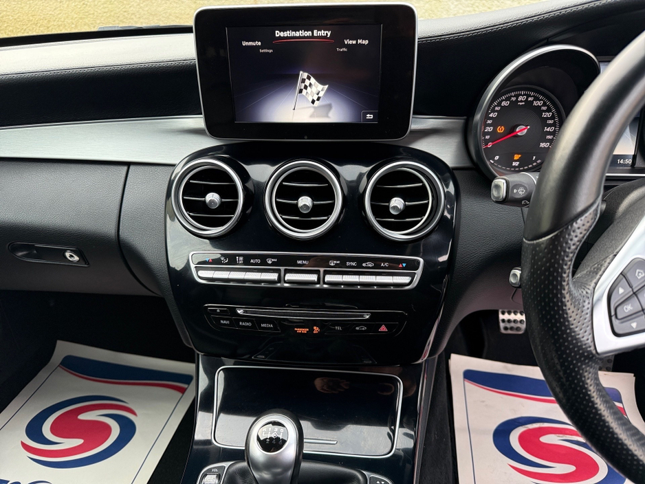 2015 Mercedes-Benz C Class C200 D AMG LINE 136 BHP **FULL LEATHER**REVERSE CAMERA**XENON LIGHTS**AS NEW**FSH** €17,950