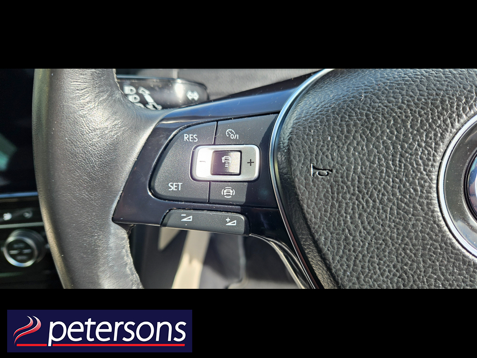 2019 Volkswagen Golf - image 18