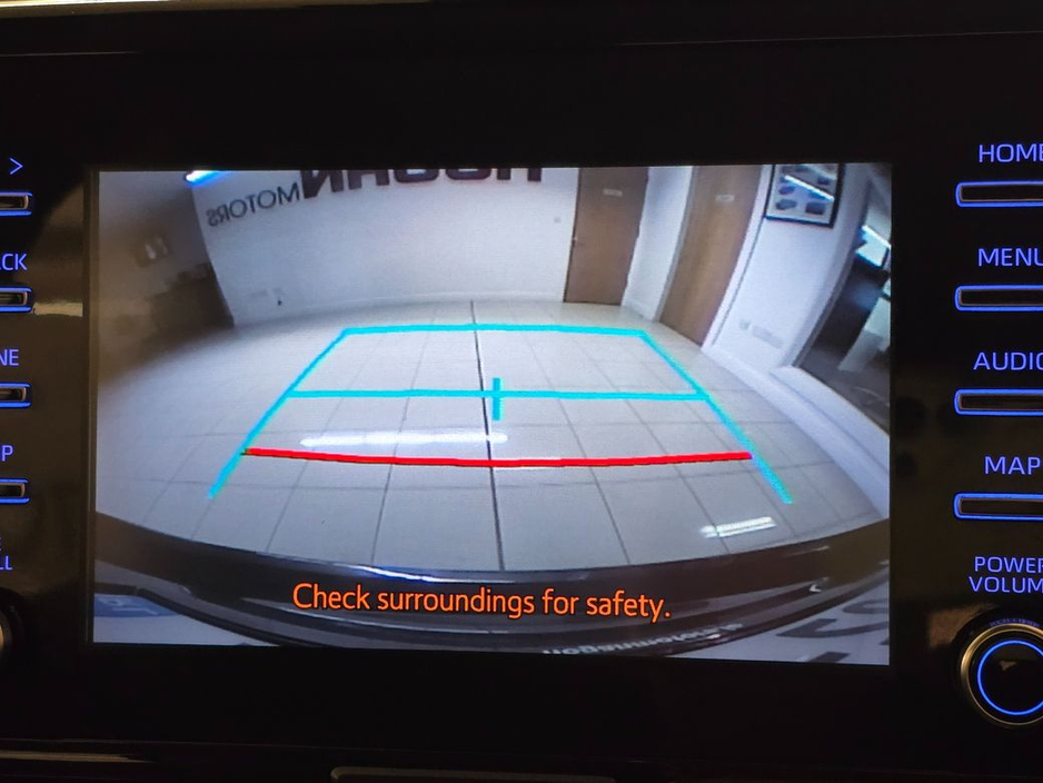 2021 Toyota Yaris - image 11