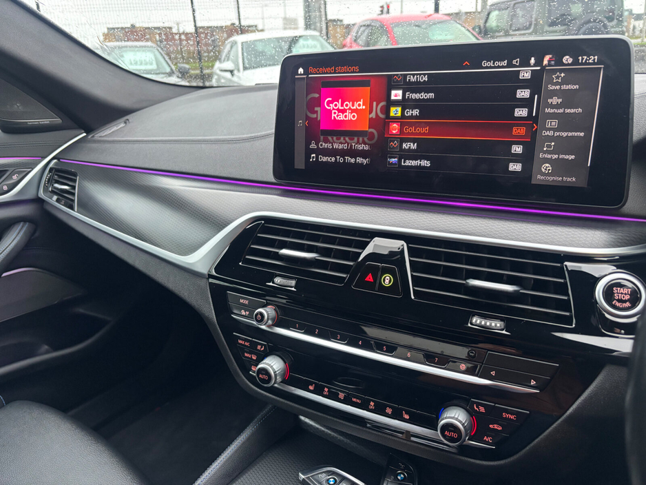 2023 BMW 5 Series - image 8