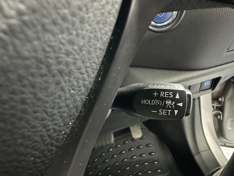 2022 Toyota C-HR Self Charging Hybrid Sol Automatic €25,800