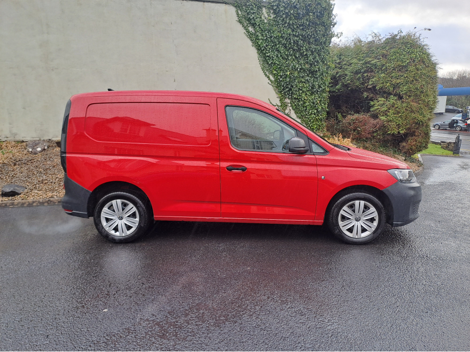 2022 Volkswagen Caddy Exclusive €19,000