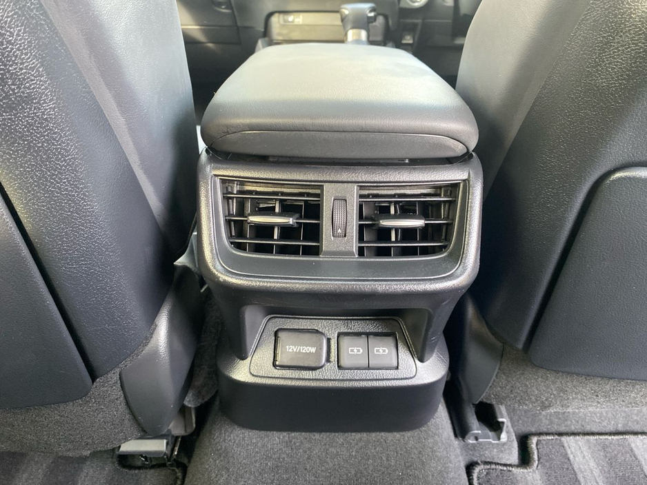 2024 Lexus ES 300 H - image 20