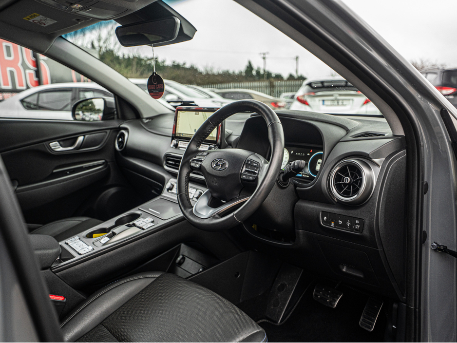 2024 Hyundai Kona 2024 Hyundai Kona EV Premium/SOH 100%/1yr warranty €24,888