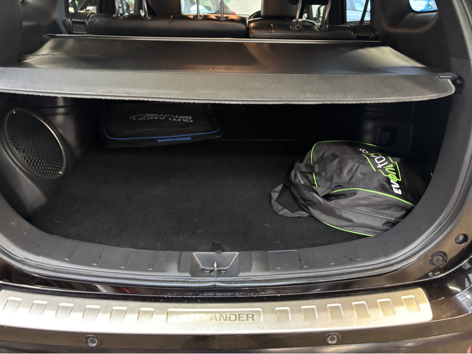 2019 Mitsubishi Outlander OUTL PHEV S-EDI S-EDITION 4DR AUTO €20,999