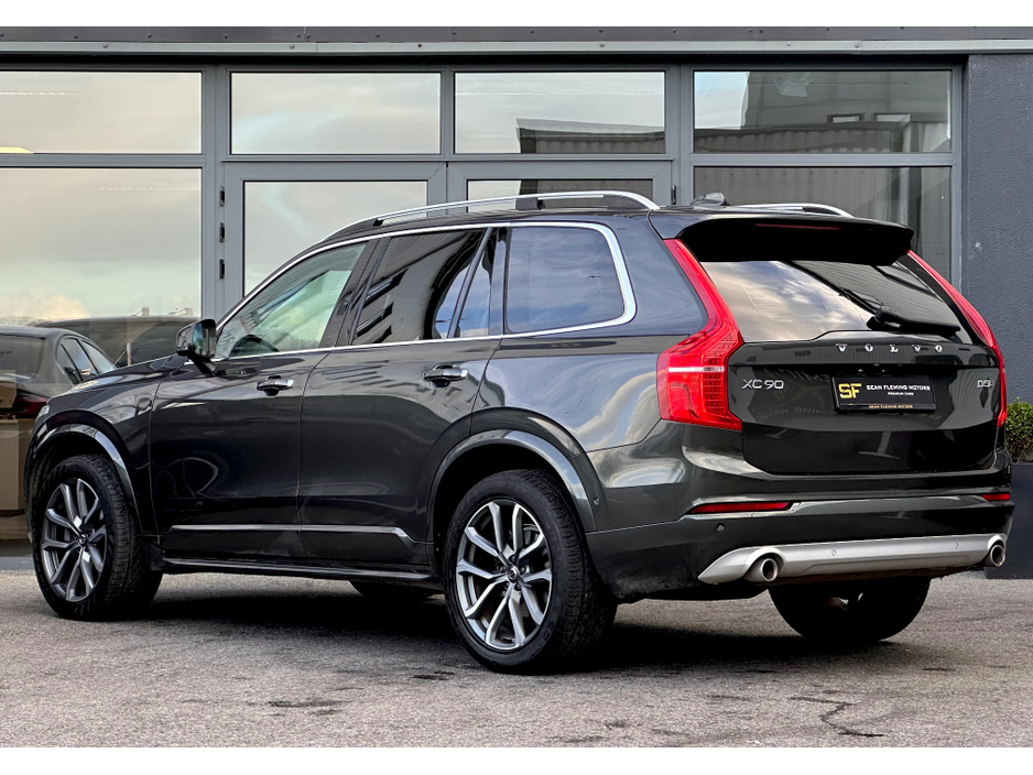 2019 Volvo XC90 - image 3