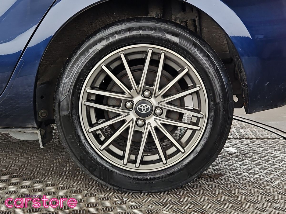 2019 Toyota Aqua - image 14