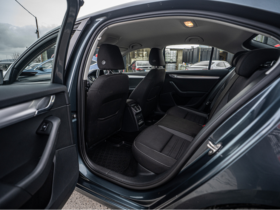 2018 Skoda Octavia 2018 Octavia 1.6tdi Automatic/High spec/1yr Warran €15,888