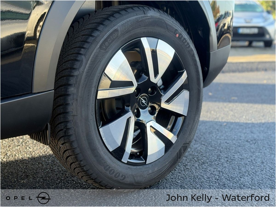 2026 Opel Frontera 1.2 Petrol ELEGANCEHybrid €33,965