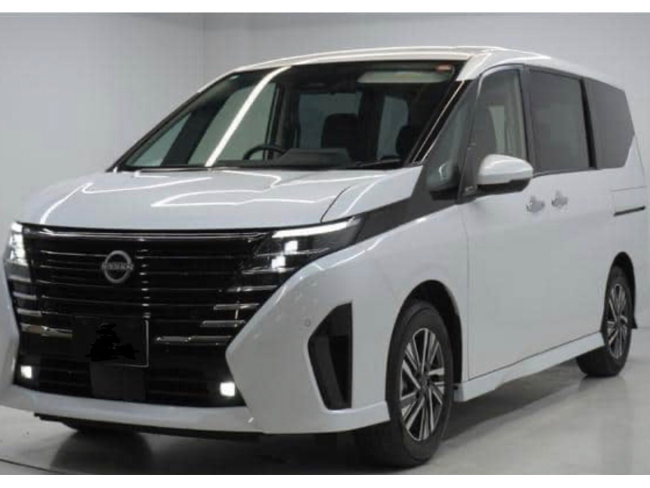 2024 Nissan Serena  €35,900