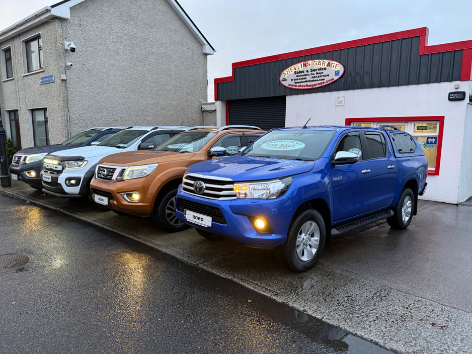 2020 Toyota Hilux - image 28