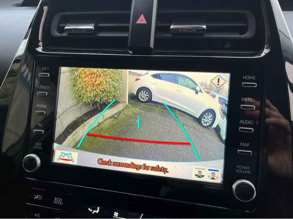 2021 Toyota Prius S 4WD AUTOMATIC HYBRID 1.8 PETROL //KEYLESS ENTRY//REVERSE CAMERA//ADAPTIVE CRUISE CONTROL// €19,950