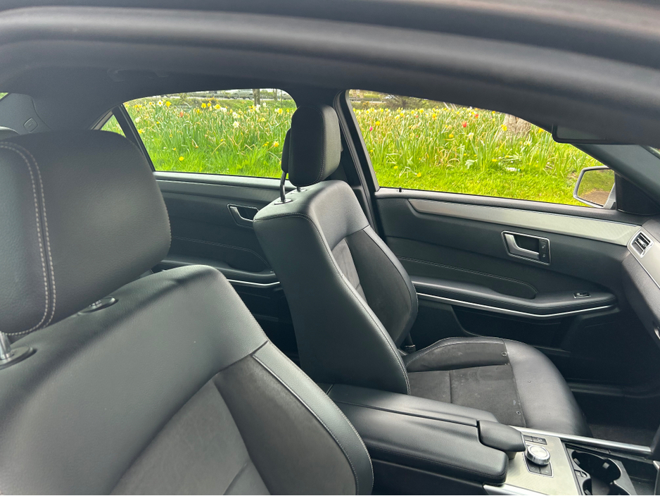 2014 Mercedes-Benz E Class - image 8