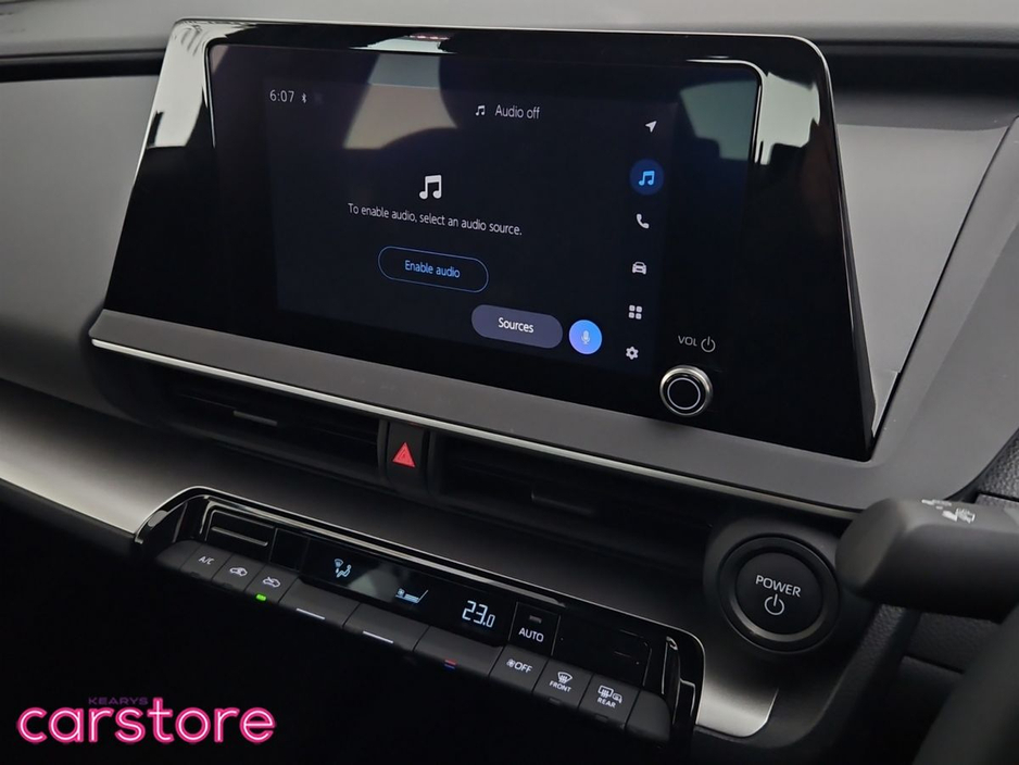 2024 Toyota Prius - image 21