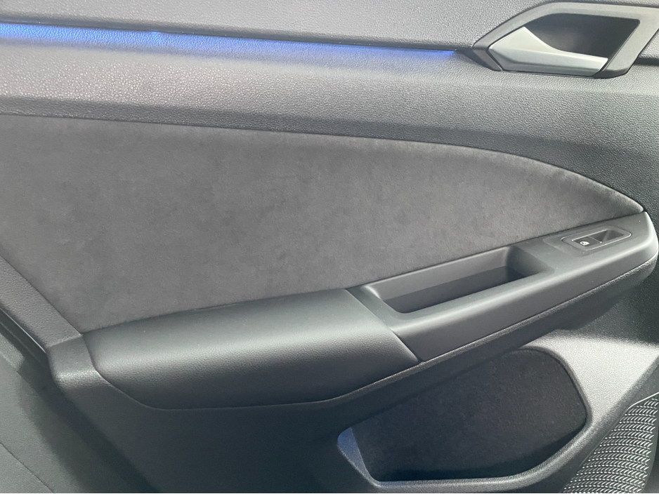 2024 Volkswagen Golf 2.0 TDI 150 BHP DSG STYLE 5 DOOR. €34,950