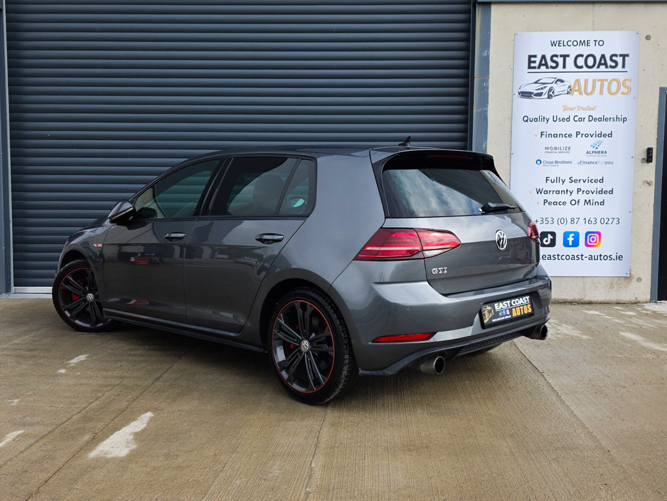 2018 Volkswagen Golf - image 15