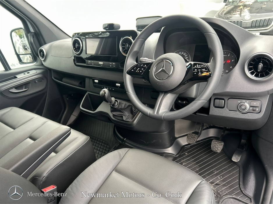 2026 Mercedes-Benz Sprinter - image 8