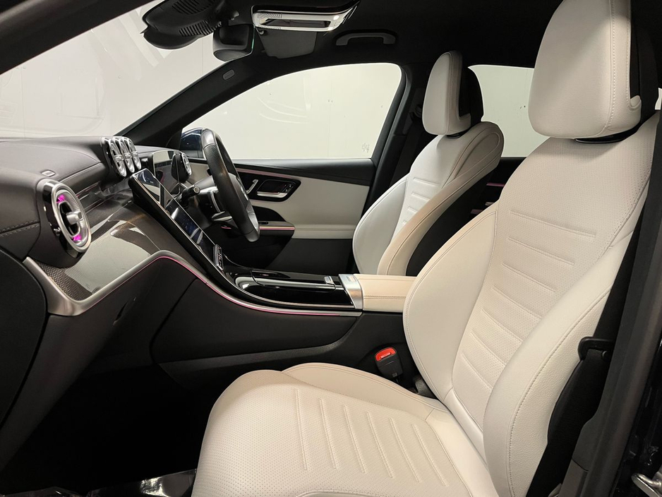 2024 Mercedes-Benz GLC Class - image 14