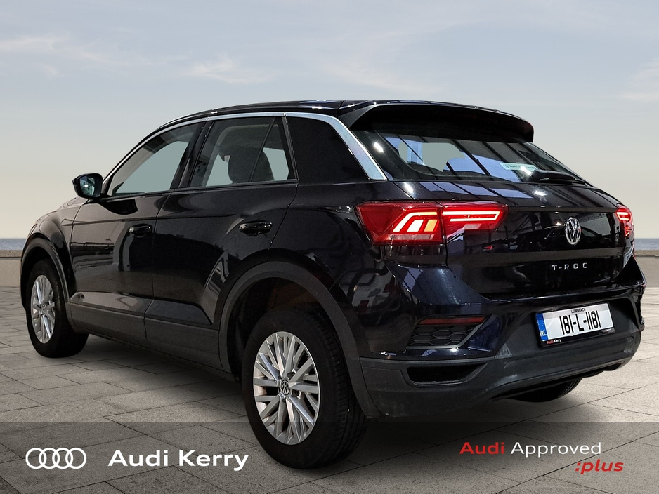 2018 Volkswagen T-Roc - image 5