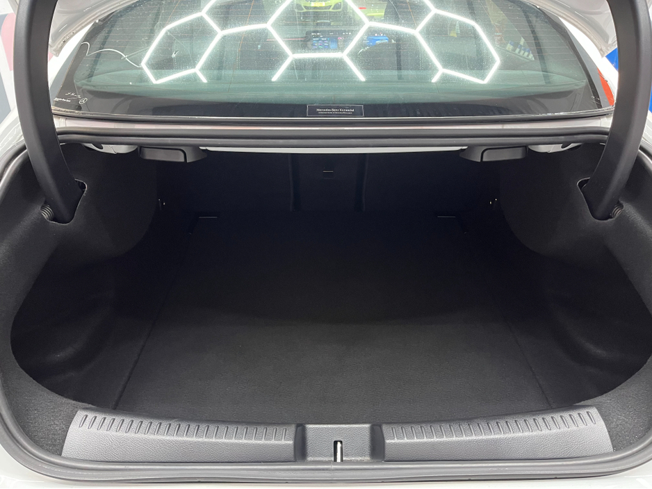 2024 Mercedes-Benz CLA Class 2024 MERCEDES-BENZ CLA200D 2.0 AUTOMATIC / CRUISE CONTROL / 360° PARKING CAMERA / ELECTRIC MEMORY & HEATED SEATS / PADDLE SHIFTERS / AMBIENT LIGHTS