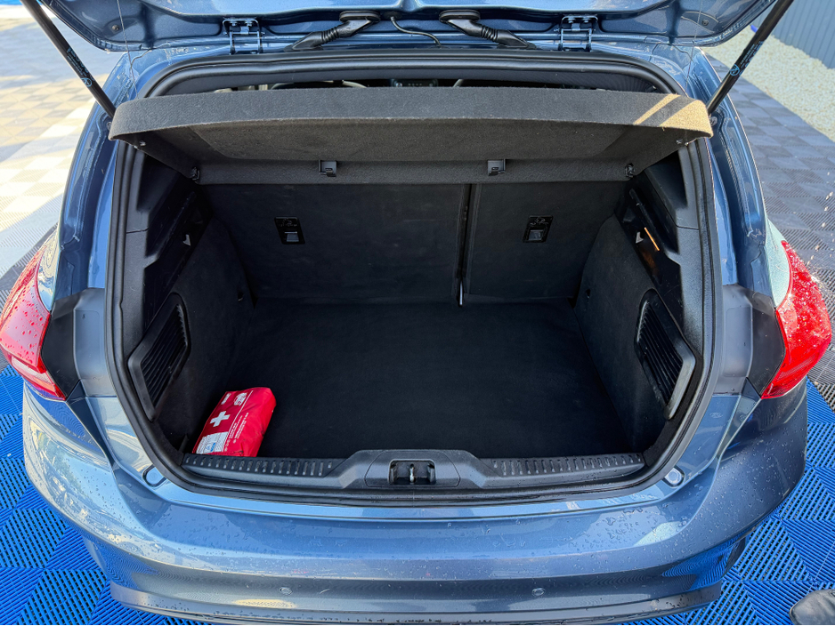 2023 Ford Focus - image 29