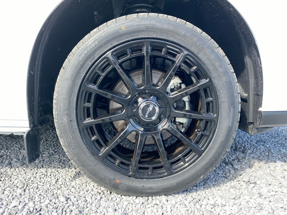 2026 Ford Transit Custom - image 18