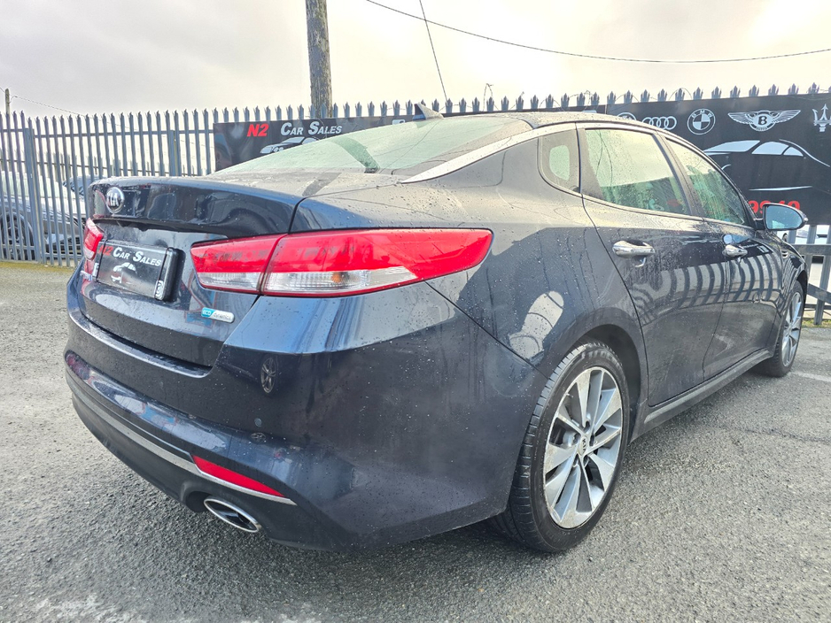 2018 Kia Optima - image 8