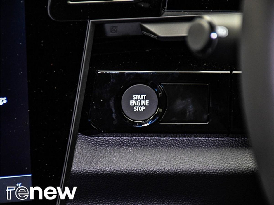 2024 Renault Austral E-TECH Hybrid 200 iconic esprit Alpine €39,950