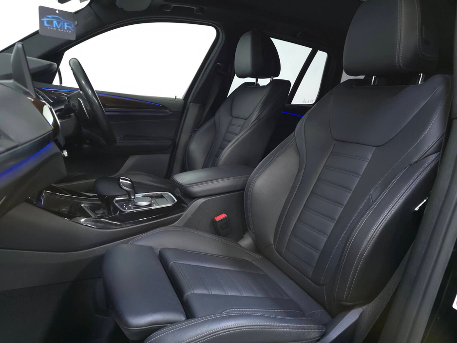 2021 BMW X3 - image 16