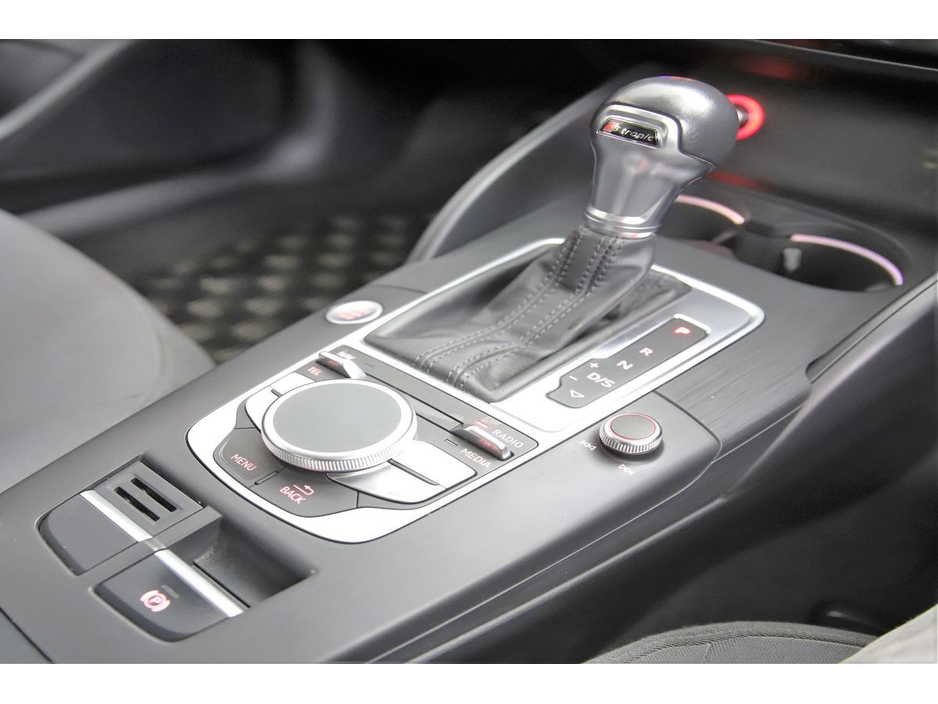 2016 Audi A3 - image 22