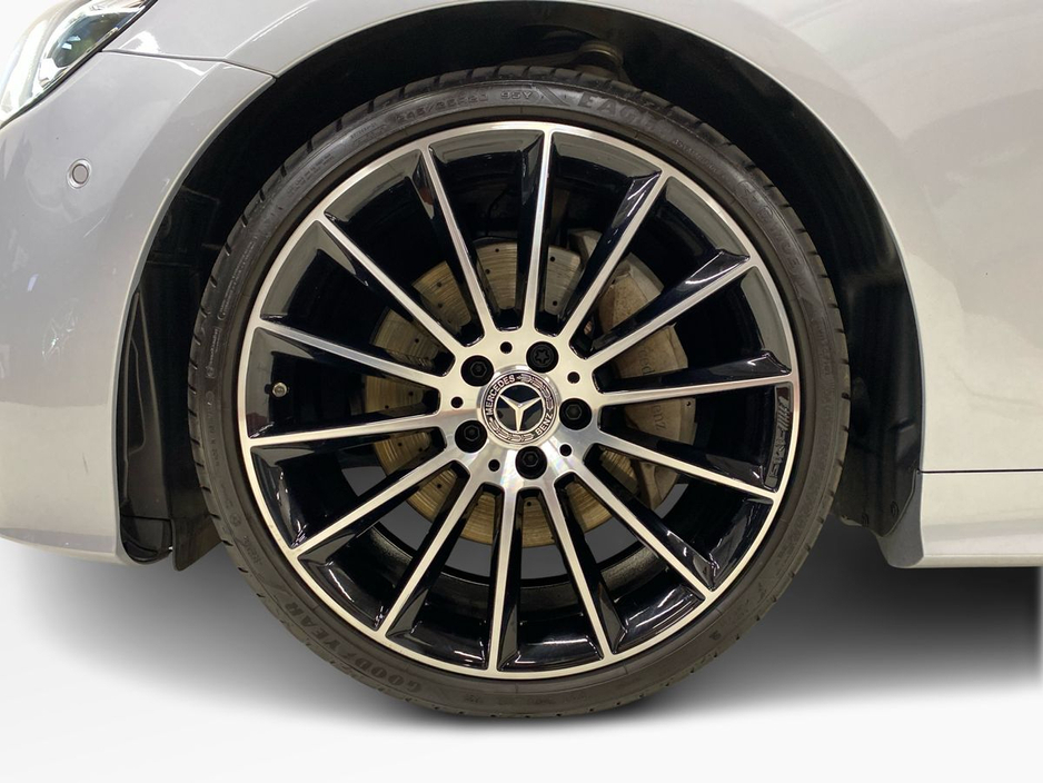 2022 Mercedes-Benz E Class - image 7