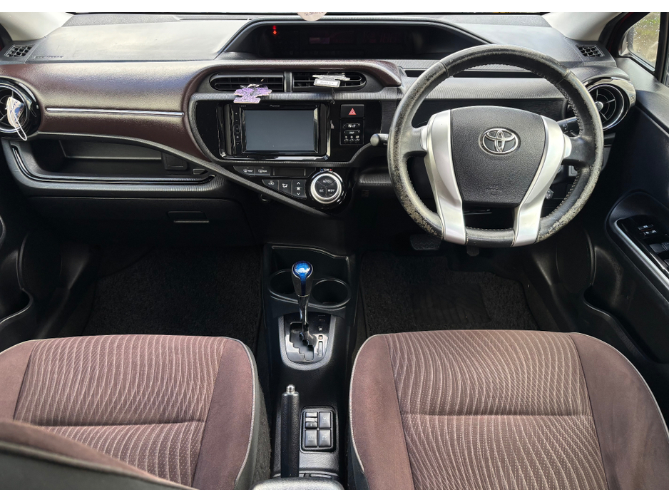 2015 Toyota Aqua 1.5 DAA-NHP10 5DR AUTO €8,250