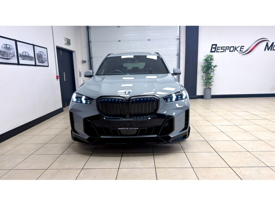 2023 BMW X5 50E MSPORT PRO €80,995