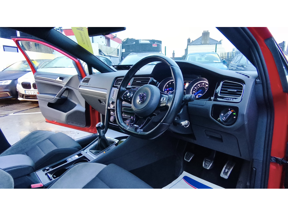 2015 Volkswagen Golf 2.0 R 4X4 300PS 5DR 1 Year Warranty €26,995