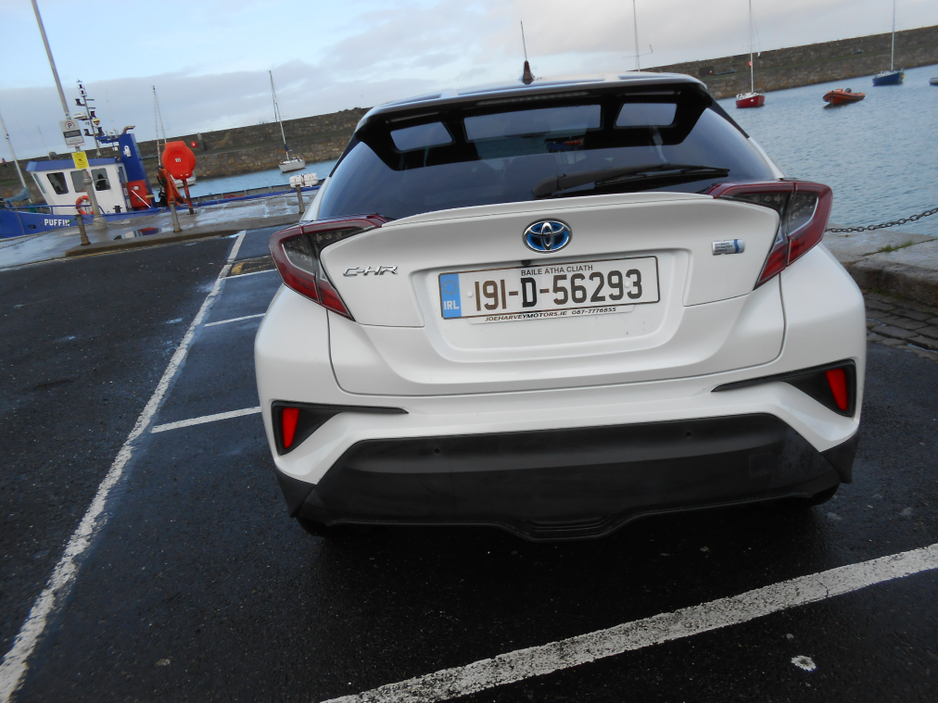 2019 Toyota C-HR Sport Hybrid €21,995