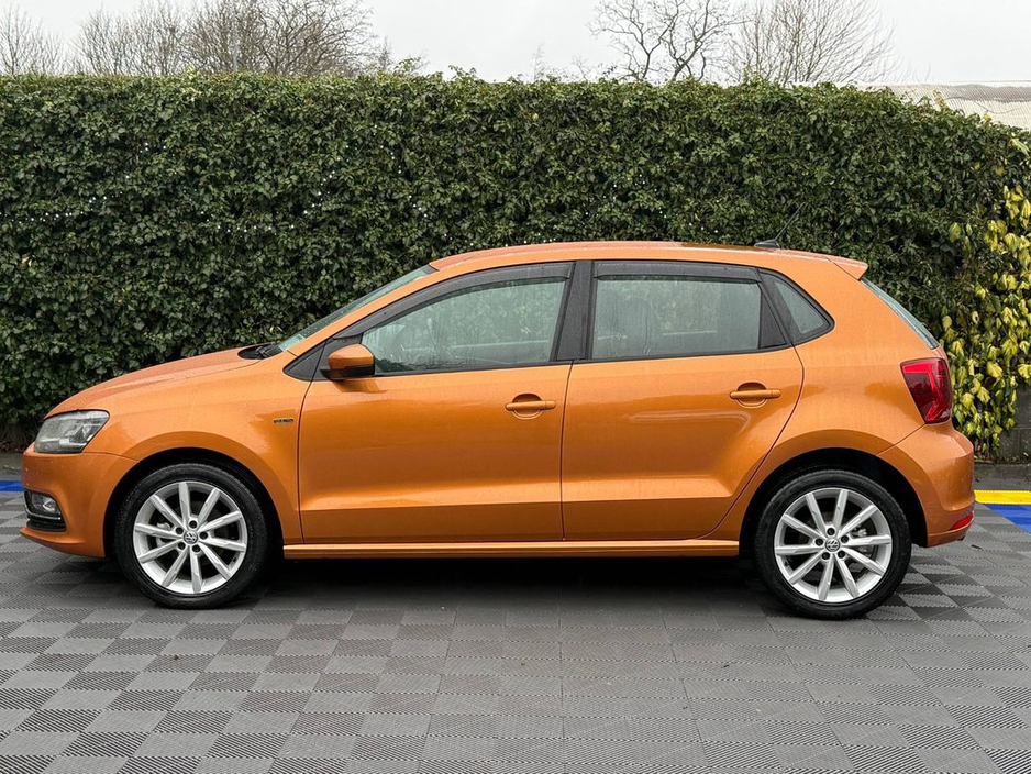 2017 Volkswagen Polo ORIGINAL EDITION 1.2 TSI AUTO // HEATED SEATS // REVERSE CAMERA // 16" MULTISPOKE ALLOYS €13,900