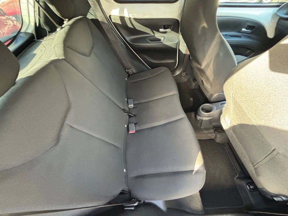 2022 Toyota Aygo - image 17