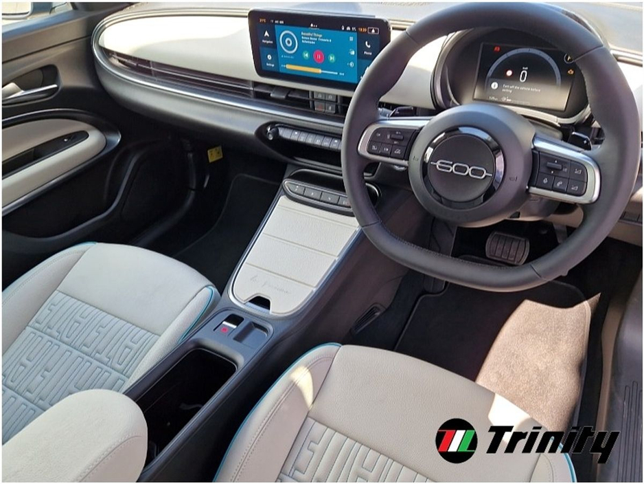 2026 Fiat 600 * LA PRIMA 1.2 100hp * HYBRID AUTO * TRINITY MOTORS *